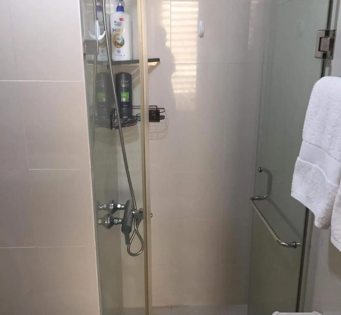 One Palm Tree Villas Studio W Fast Wifi, Across From Naia Terminal 3 Manila Aparthotel