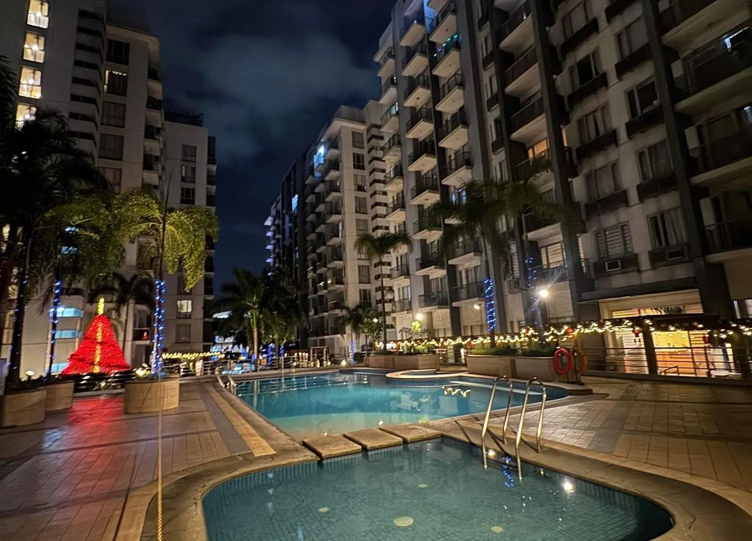 One Palm Tree Villas Studio W Fast Wifi, Across From Naia Terminal 3 Manila